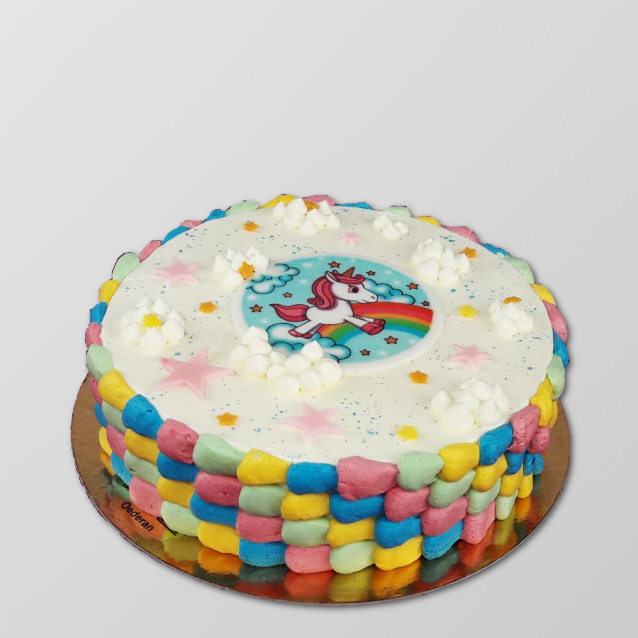 S.69 Kleine Torte mit Einhorn
